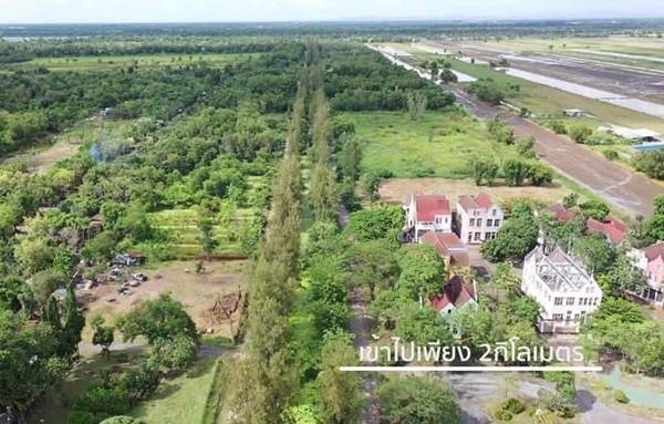 ขายที่ดิน บ้านสวนคลอง14 องครักษ์ จังหวัดนครนายก ระบบสาธารณูปโภคพร้อม ไฟฟ้า-น้ำประปา ที่ดินถมแล้ว พื้นที่เหมาะปลูกบ้านสวน ร่มรื่น อยู่ใกล้ มหาวิทยาลัย มศว.องครักษ์